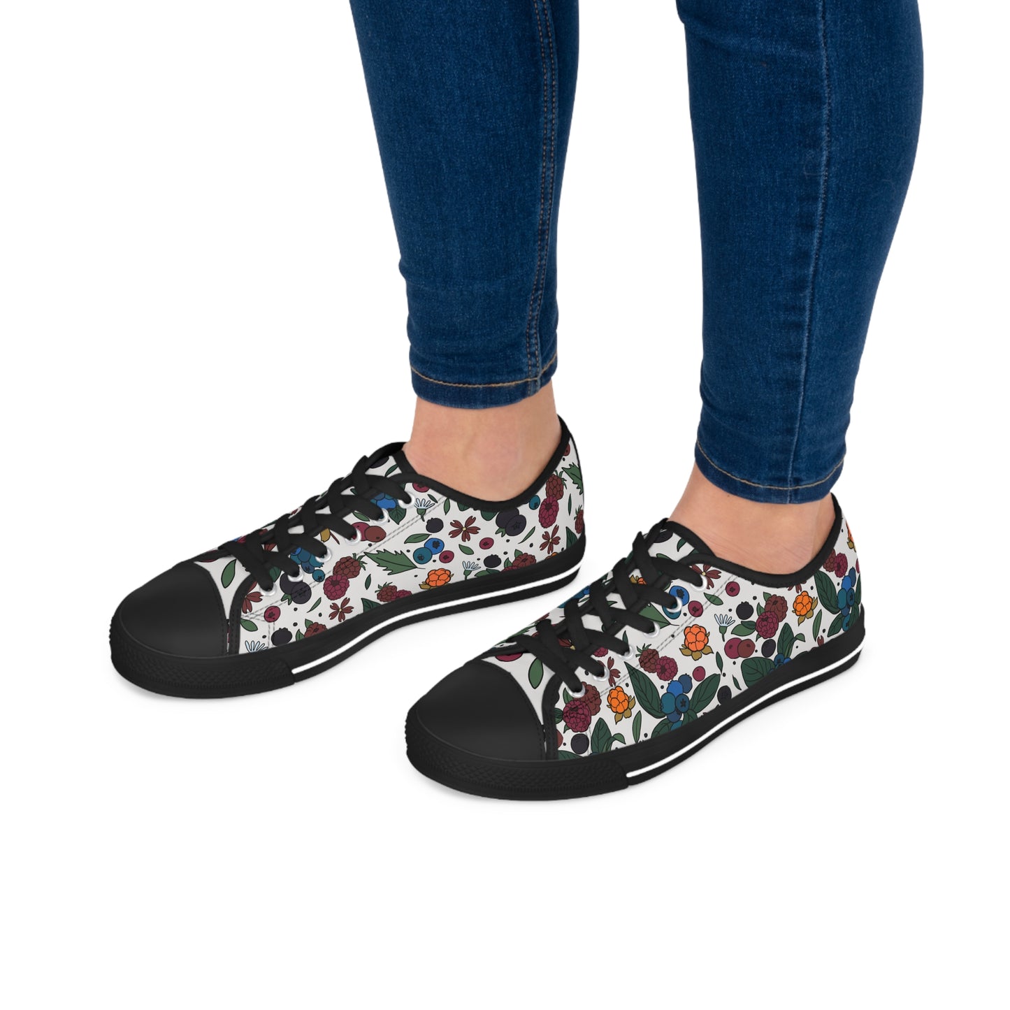Berry picking - Women's Low Top Sneakers