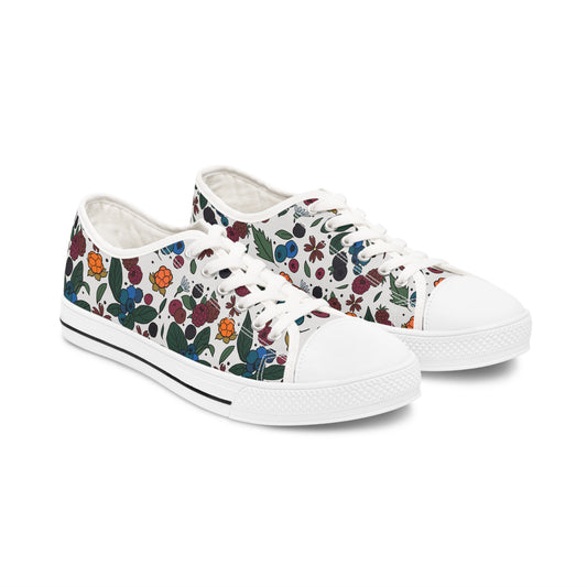Berry picking - Women's Low Top Sneakers